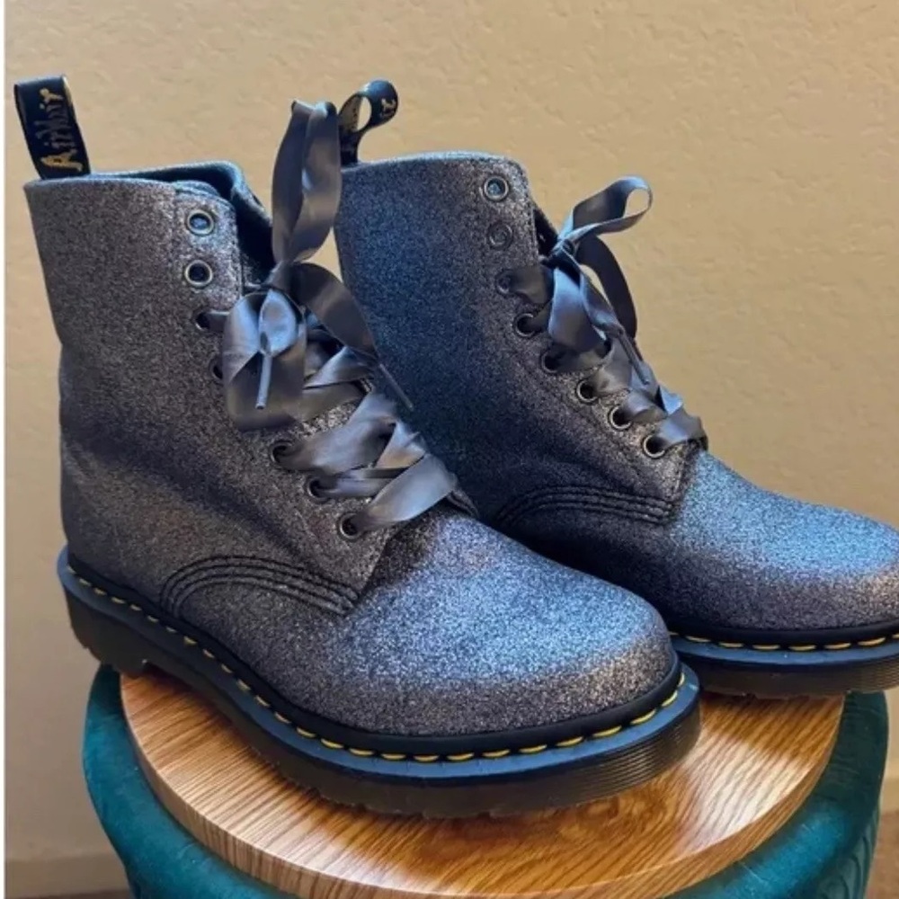 SOLD! 100% Authentic Dr Marten’s Silver Pascal Glitter Boots / Women’s size 8